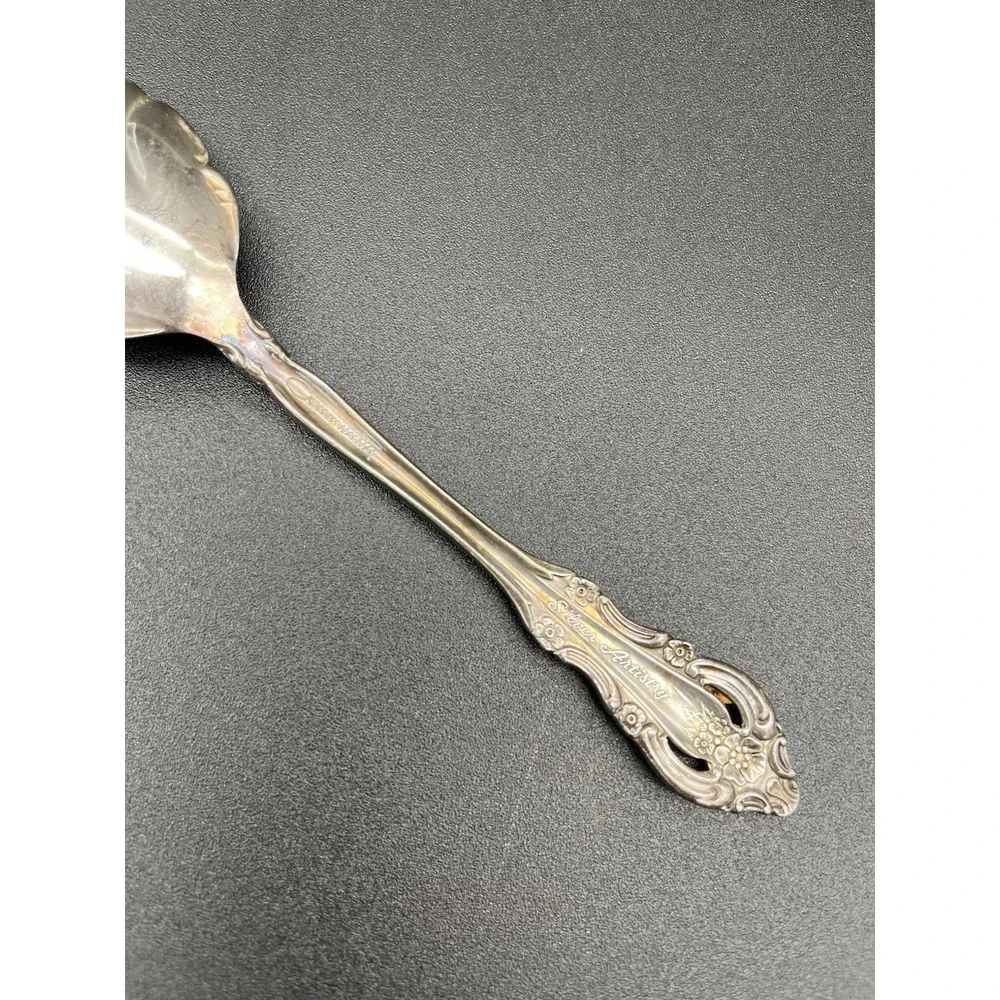 Silver Artistry Scalloped Sugar Spoon Silverplate By Oneida